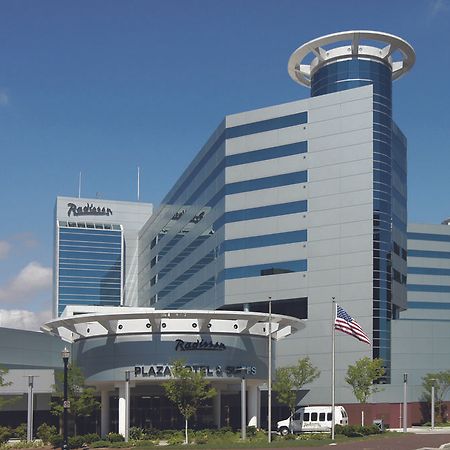 Radisson Plaza Hotel And Suites Каламазу Екстериор снимка